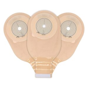 COLOSTOMY BAG  20 X 14 CM (MEDIUM) 1'S