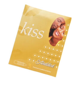 KISS STUDDED 24 X 3'S
